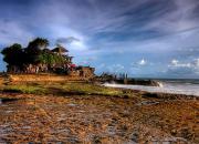 Храм посреди океана: Танах Лот